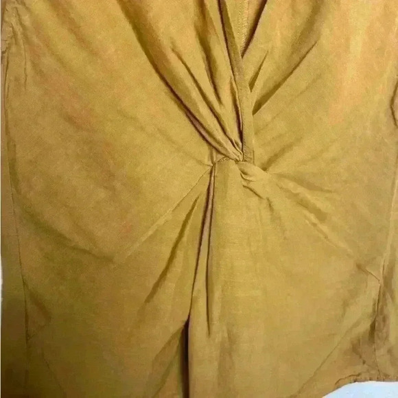 Zara Knotted V Neck Sleeveless Mustard Top Blouse - Picture 4 of 6